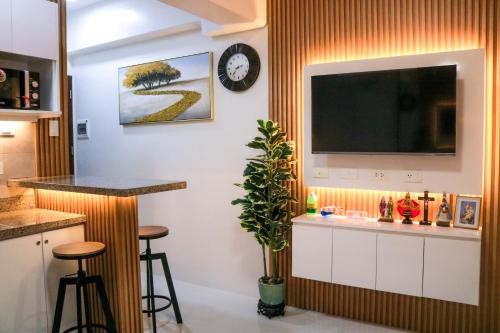 Urban Chic Home