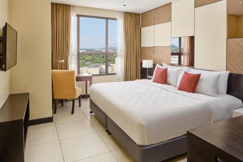 Summit Hotel Tacloban