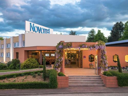 Novotel Mâcon North Highway du Soleil Hotel