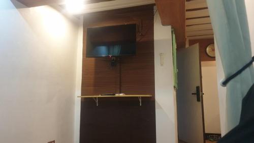 Adorable - 2C, Love Nest Studio unit