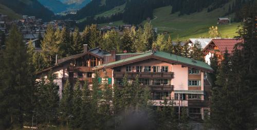 Hotel Lech & Residenz Chesa Rosa