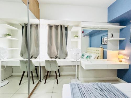 Cebu Horizons 101 by P&J