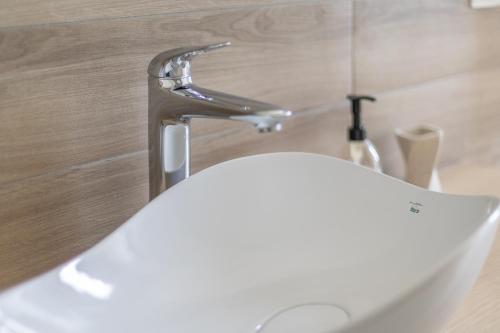 Stylish Porta Romana Apartment with terrace