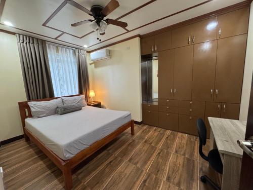 International Haven Barili