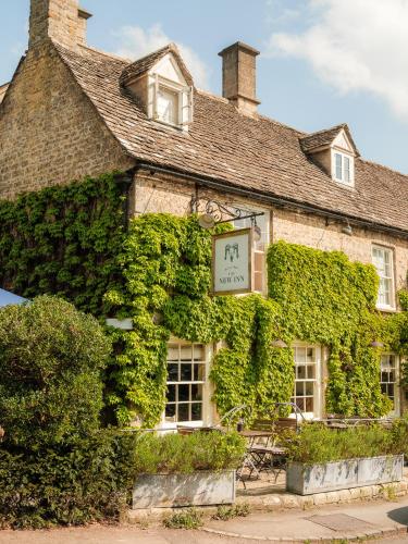 New Inn Hotel at Coln