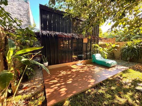 Kamia Tiny Rest House
