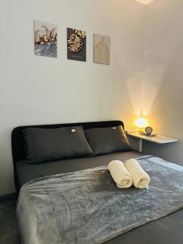 Cozy Staycation with Netflix, Pool, PS4, Board Games