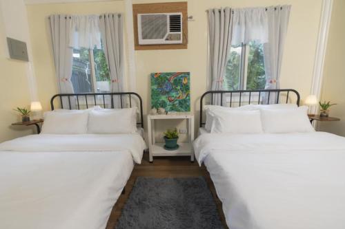 Anilao Bungalows
