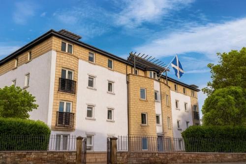 Canon Court Apartments