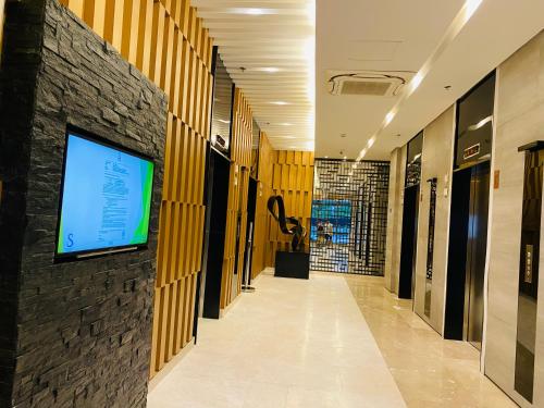 1BR Condo PoolView Balcony at S Residences Mall Of Asia near NAIA Airport