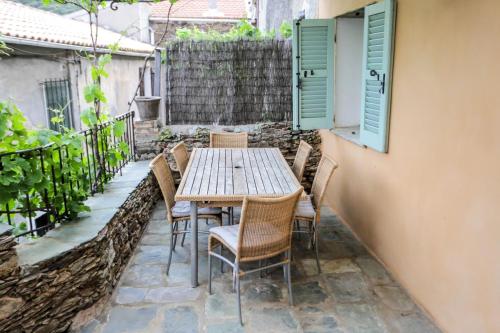 Latu Corsu Cote Corse Chambres D'Hôtes