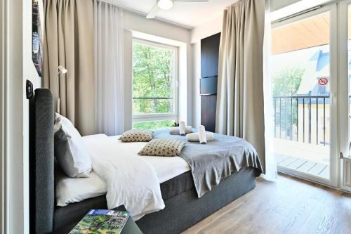 Thomas' Home - Trendy, Central & Balcony