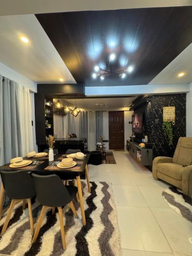 Unique Vibes Staycation