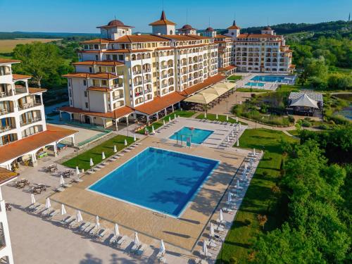 Hotel Sunrise All Suites Resort