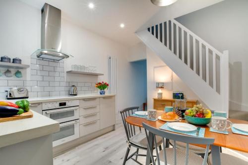 Seaglass Cottage