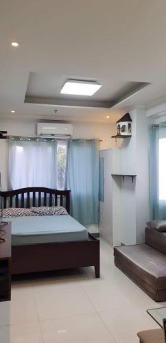 Studio Unit