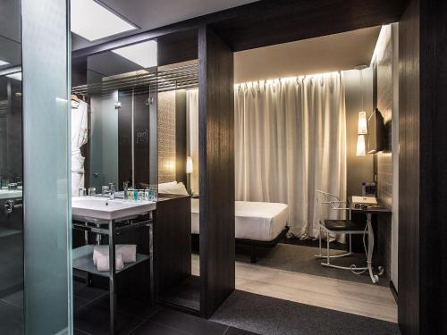 TWO Hotel Barcelona by Axel