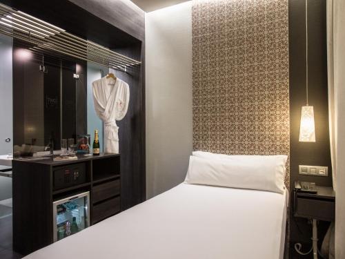 TWO Hotel Barcelona by Axel