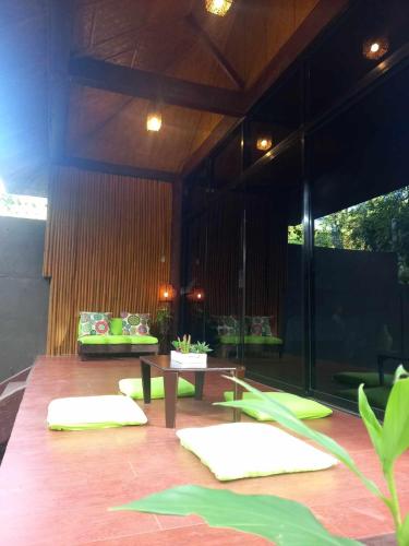 FamilyGetaway Transient House