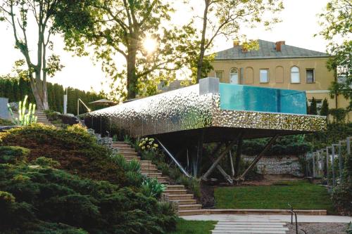 Bristol Art & Spa Sanatorium