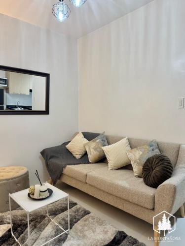 La Montañosa at Brenthill