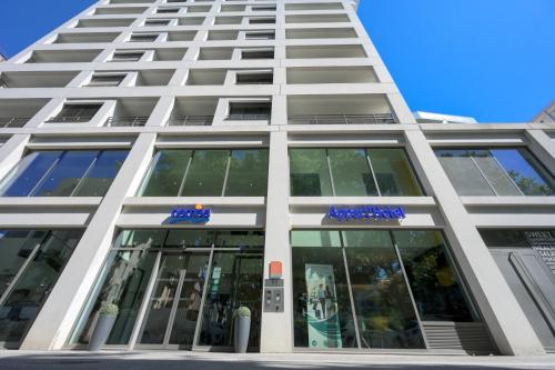 Nemea Appart Hotel So Cloud Lyon Gare Part-Dieu