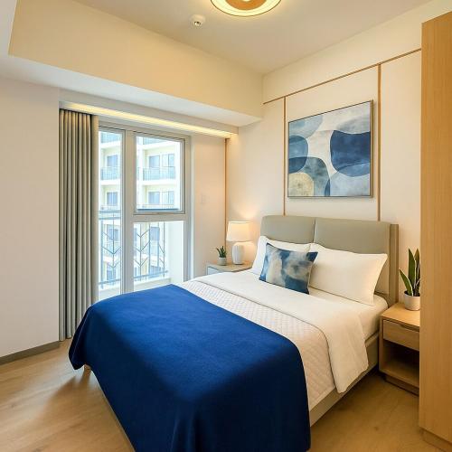 Luxury 1-Bedroom Apartment Across Okada Manila