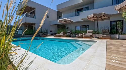 Mare Suites