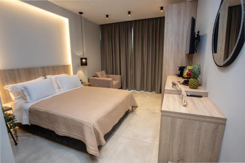 Enjoy Lichnos Bay Village, Camping & Apartments