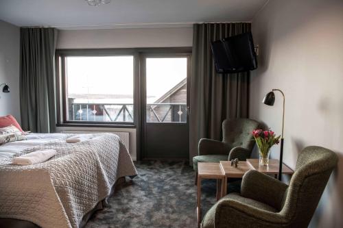 Green Hotel