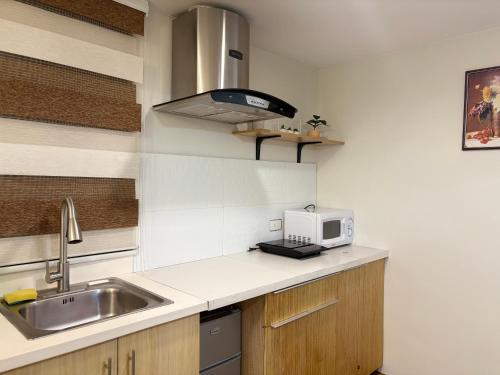 Studio Unit at Pine Suites Tagaytay