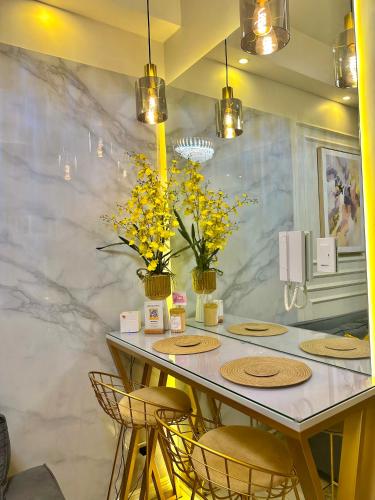 Golden Sunset Suite
