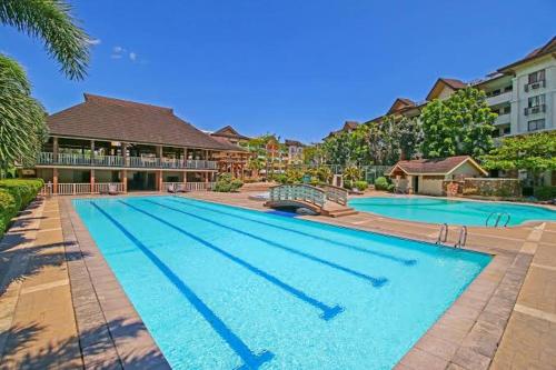 Cozy Oasis Free pool, netflix, playground
