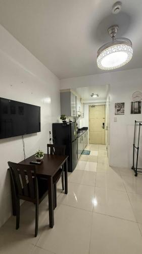 SeaResidence TowerA, Netflex, Wifi near MOA