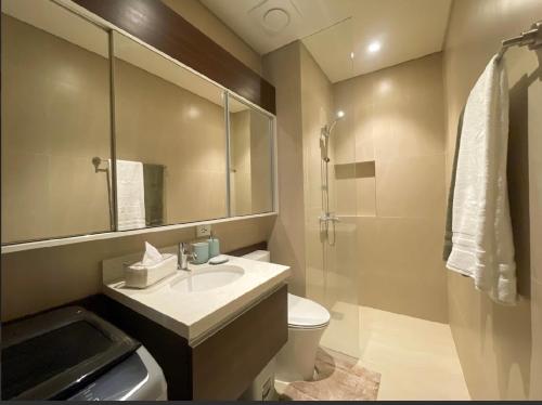 Stylish Tambuli Resort Condotel with panoramic Mactan seaview from high floor