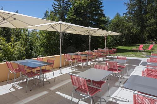 Crans-Montana Youth Hostel «Bella Lui»