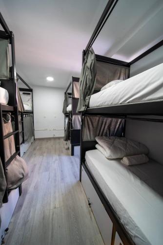 Be Happy Hostel - Albergue en el centro de Nerja