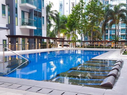 Layover Stay Condotels at Two Palm Tree Villas