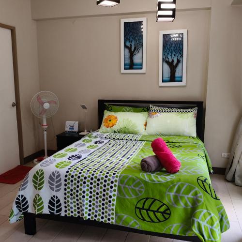 LDN Secret Crib 2F - Two Palm Tree Newport City