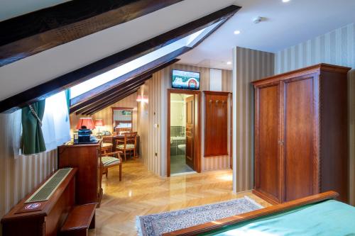 Hotel Kazbek