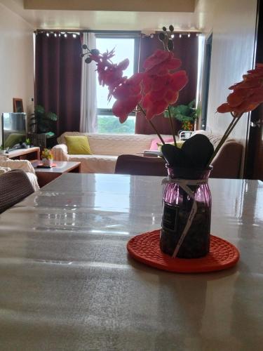 3 BRooms 3 Baths Cozy Condo, One Manchester Place