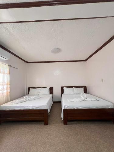 Powers Guest House and Resort