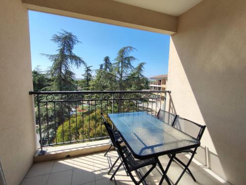 Appartement avec Terrasse et parking en centre ville d'Uzès