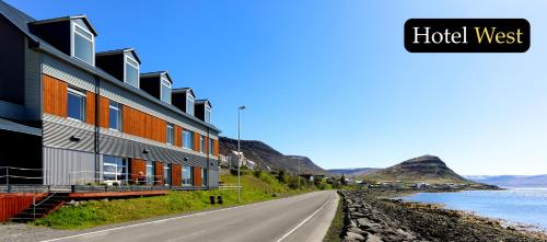 Hotel WEST