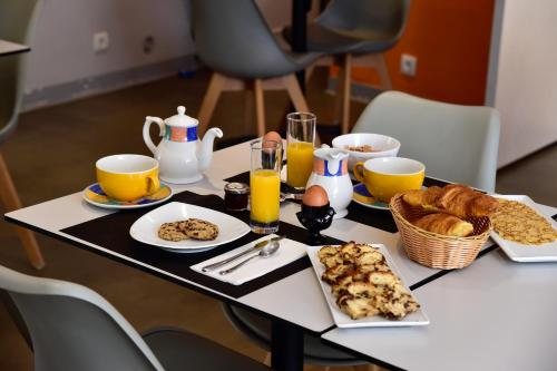 Logis Hôtel Le Pélican