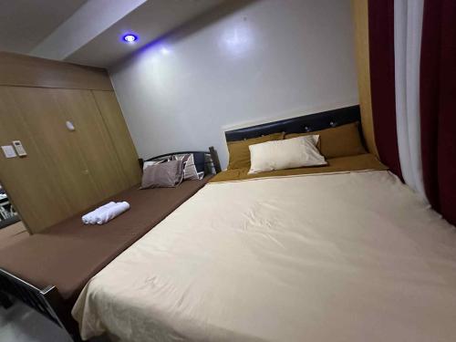 SD staycation Shell Residences facing moa complex