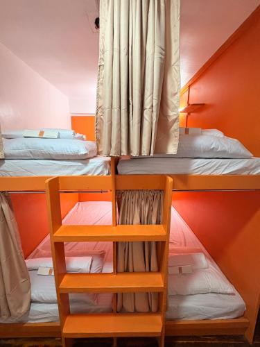 8-Bed Mixed Dorm, Surf & Social Hostel Siargao