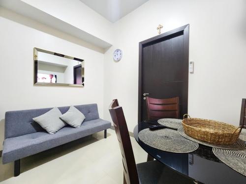 Modern 1 br in Park Mckinley West with Breathtaking view fast internet