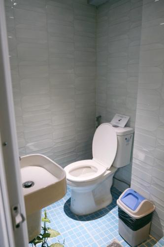 Terrace Heights - Studio Unit