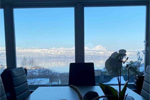 Big central house, free parking, wifi, 3 bedrooms